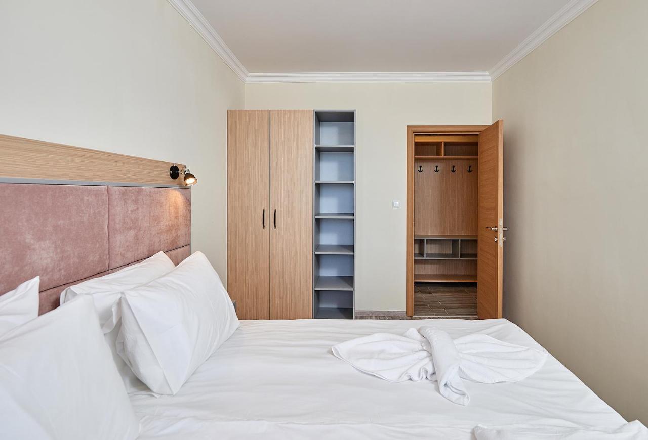 Crotiria Beach - Aparthotel เปาโมเรีย ภายนอก รูปภาพ