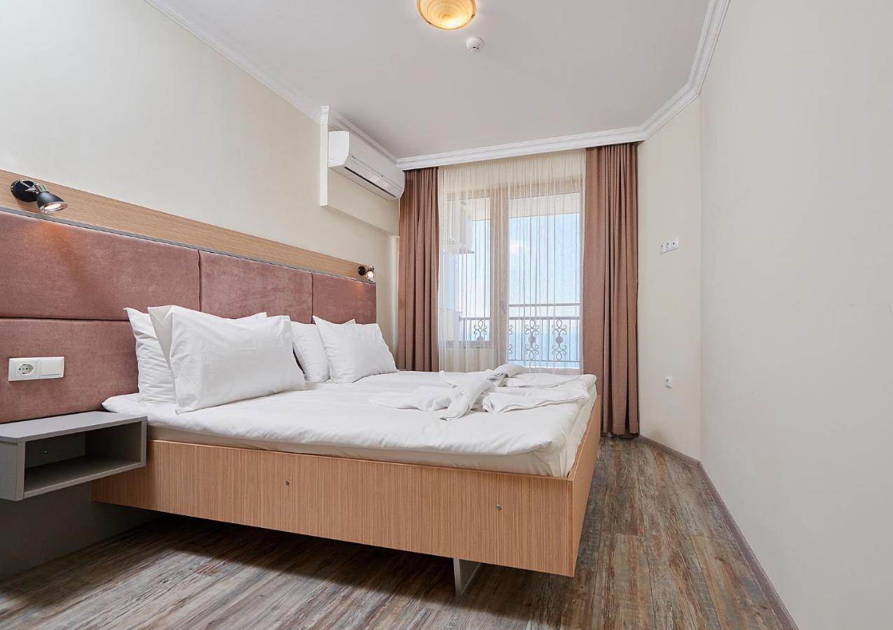 Crotiria Beach - Aparthotel เปาโมเรีย ภายนอก รูปภาพ
