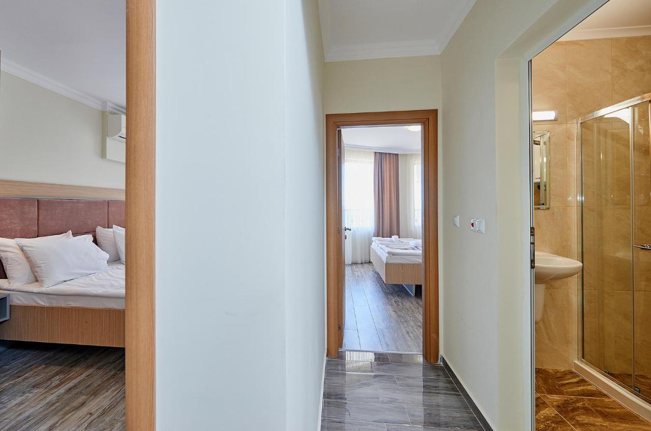 Crotiria Beach - Aparthotel เปาโมเรีย ภายนอก รูปภาพ